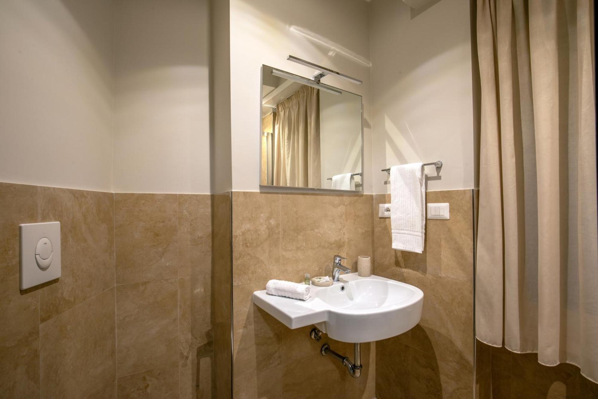 Daplace - Hotel Gran Torino Suites — Photos 2